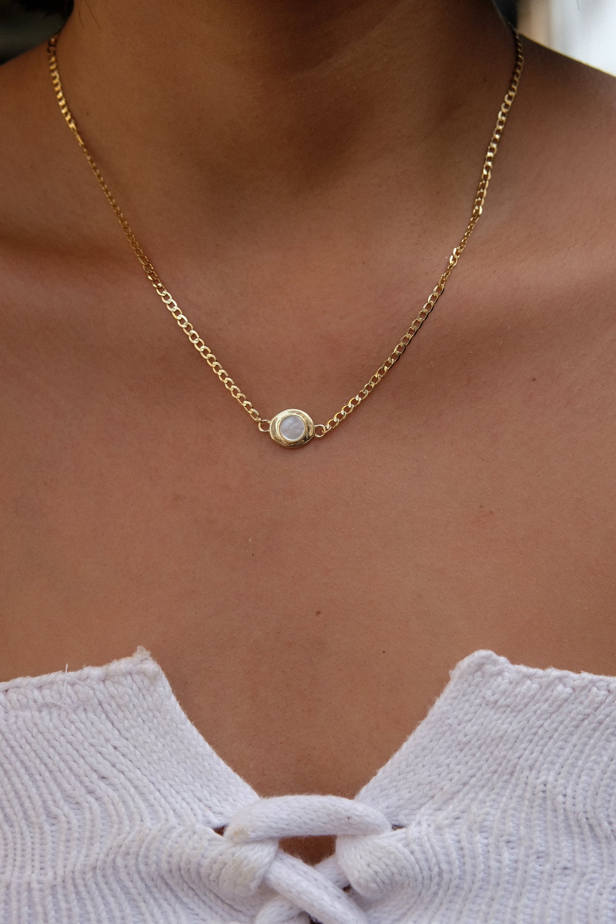 Aura Mother Pearl Necklace