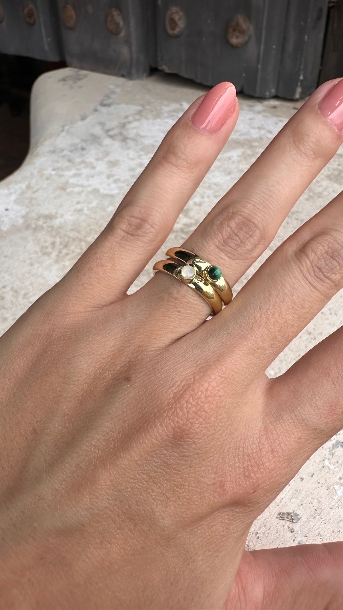 Cartier mother of deals pearl ring