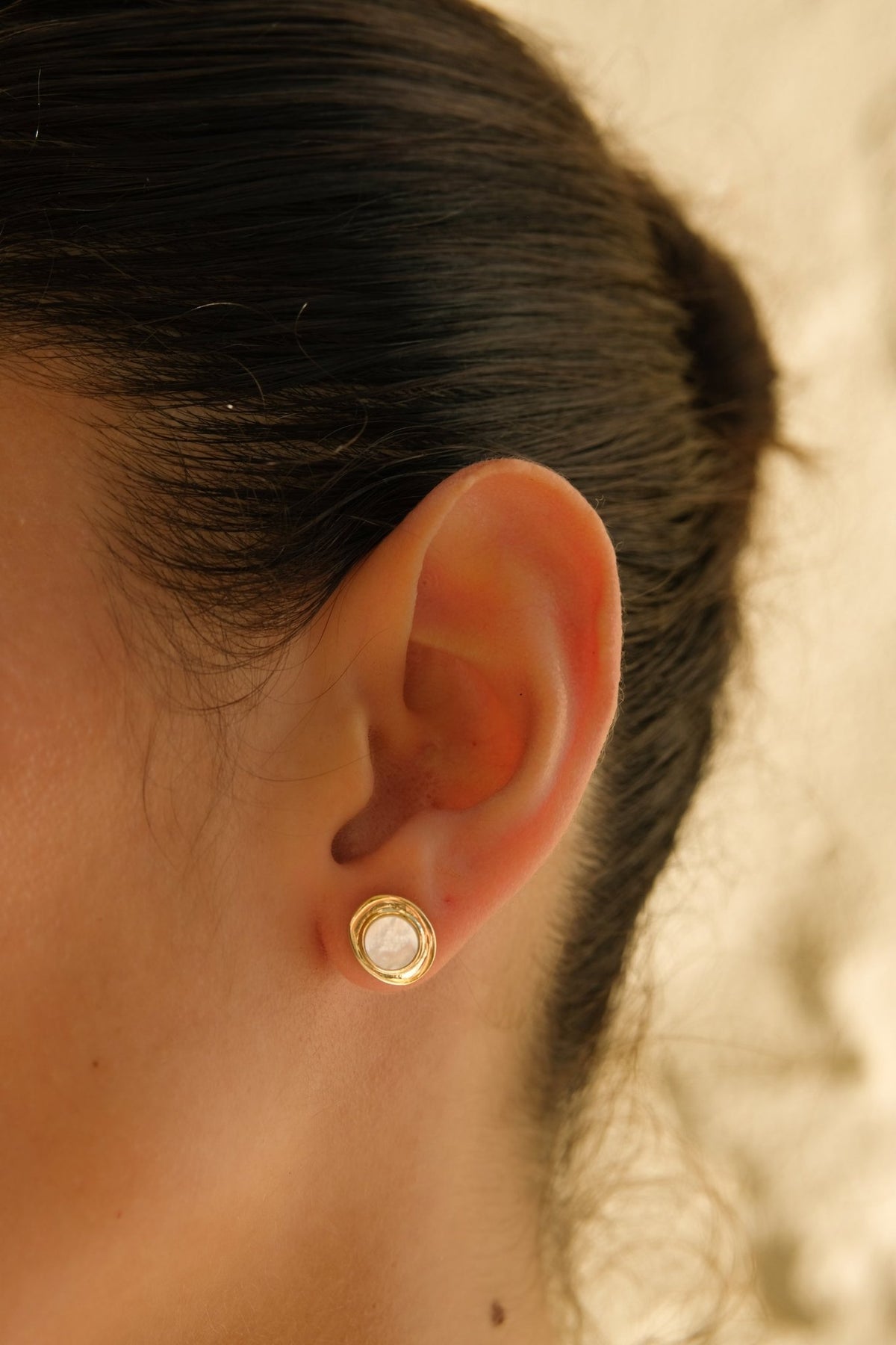 Aura Mother Pearl Earrings - MUNS