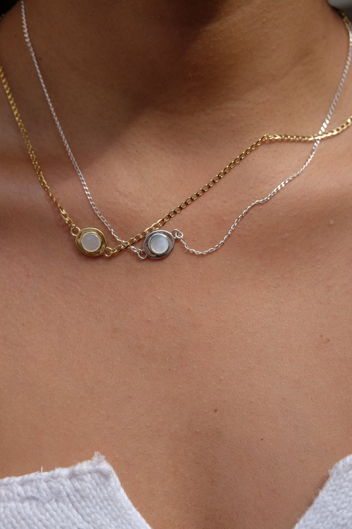 Aura Mother Pearl Necklace - MUNS