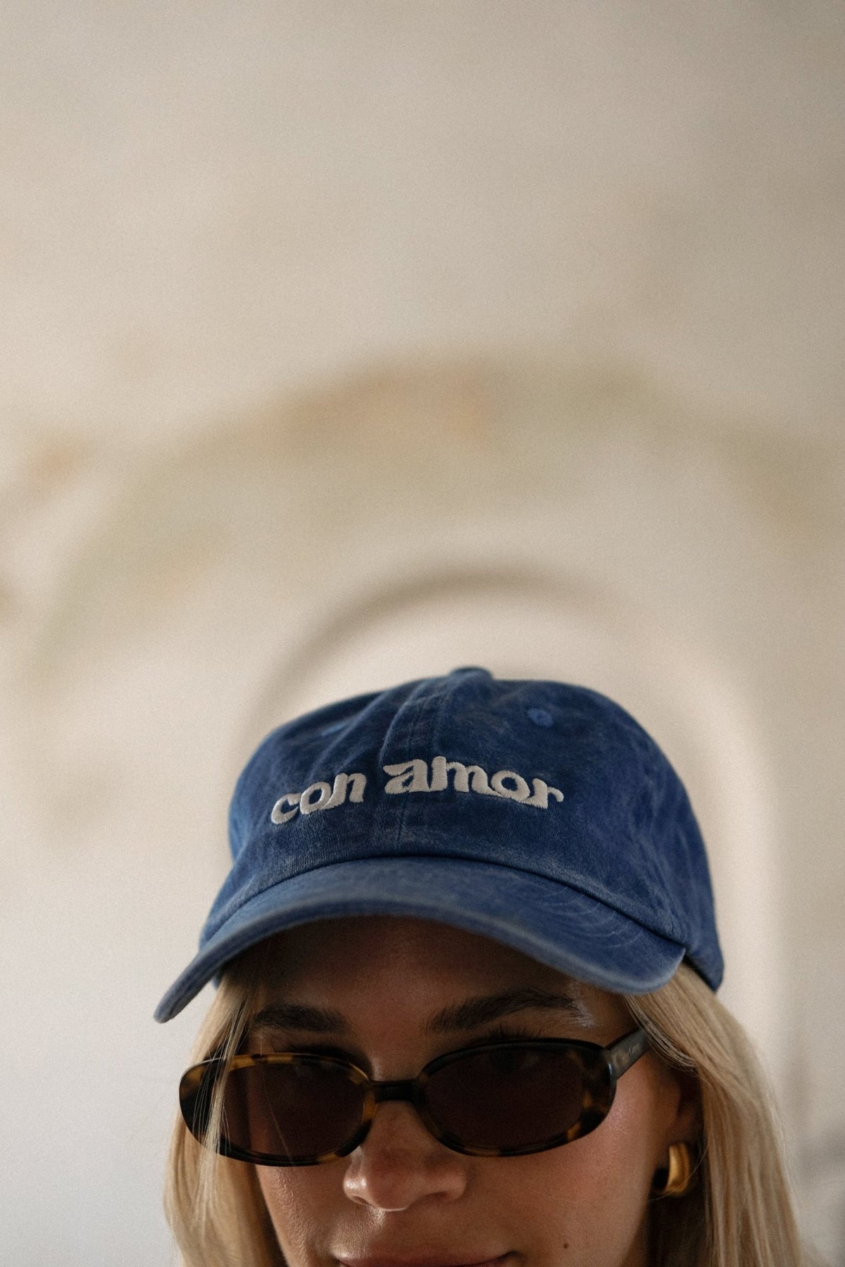 Con Amor Cap - MUNS