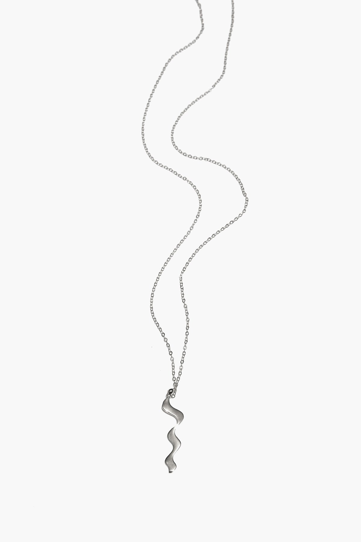 Curve Necklace