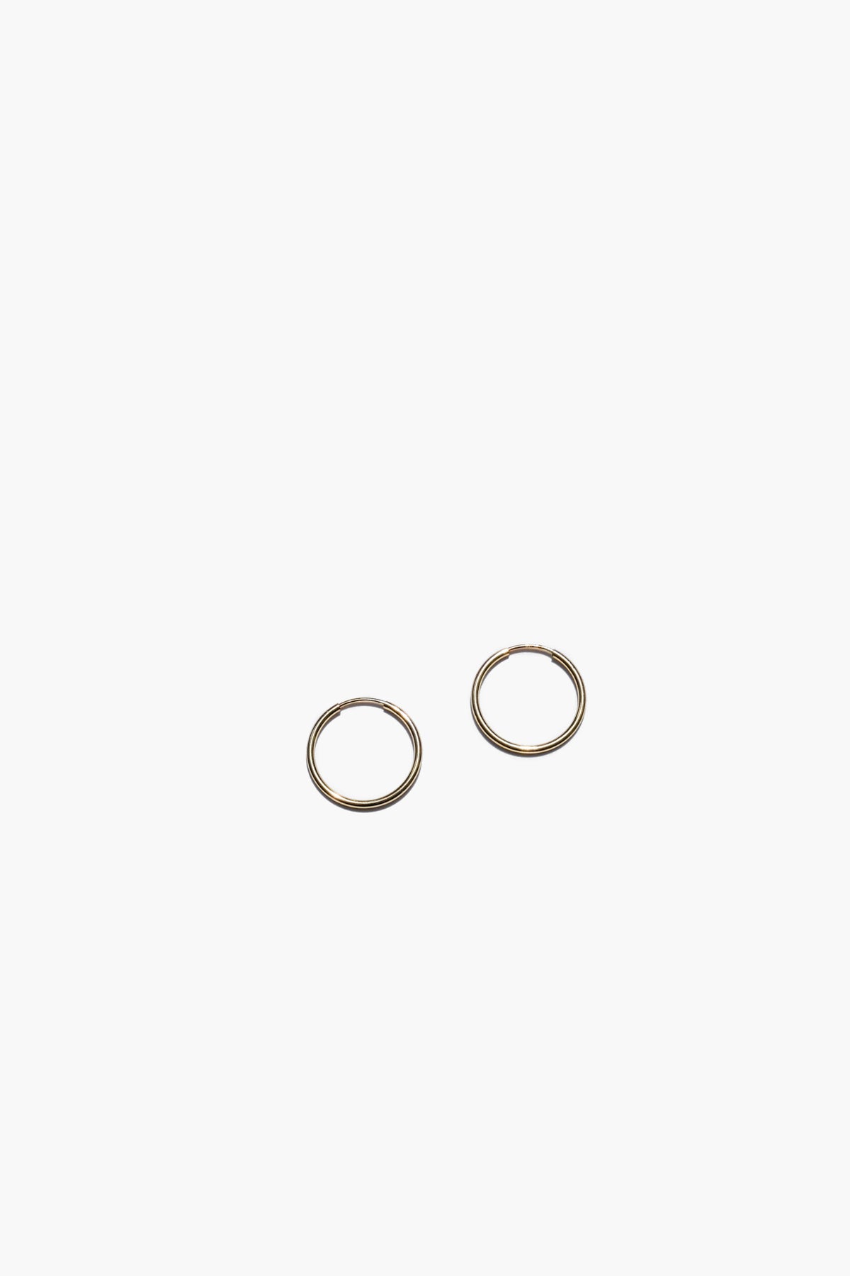 16mm Hoops