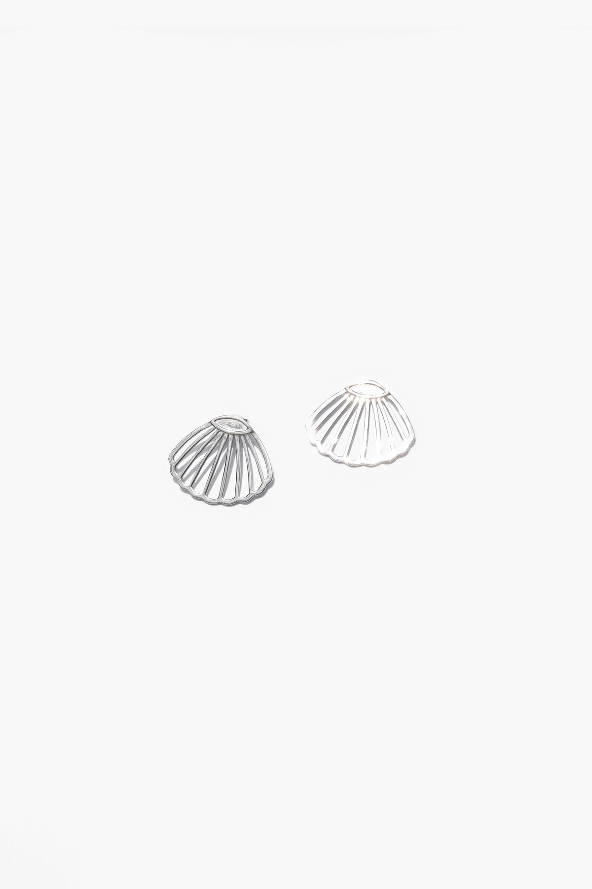 Concha Earrings